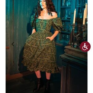 NWOT La Femme en Noir by Micheline Pitt Crimson Peak Allerdale Moth midi